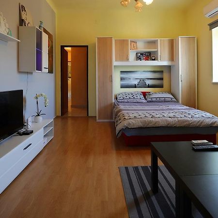 リエカApartman Vitoアパートメント エクステリア 写真