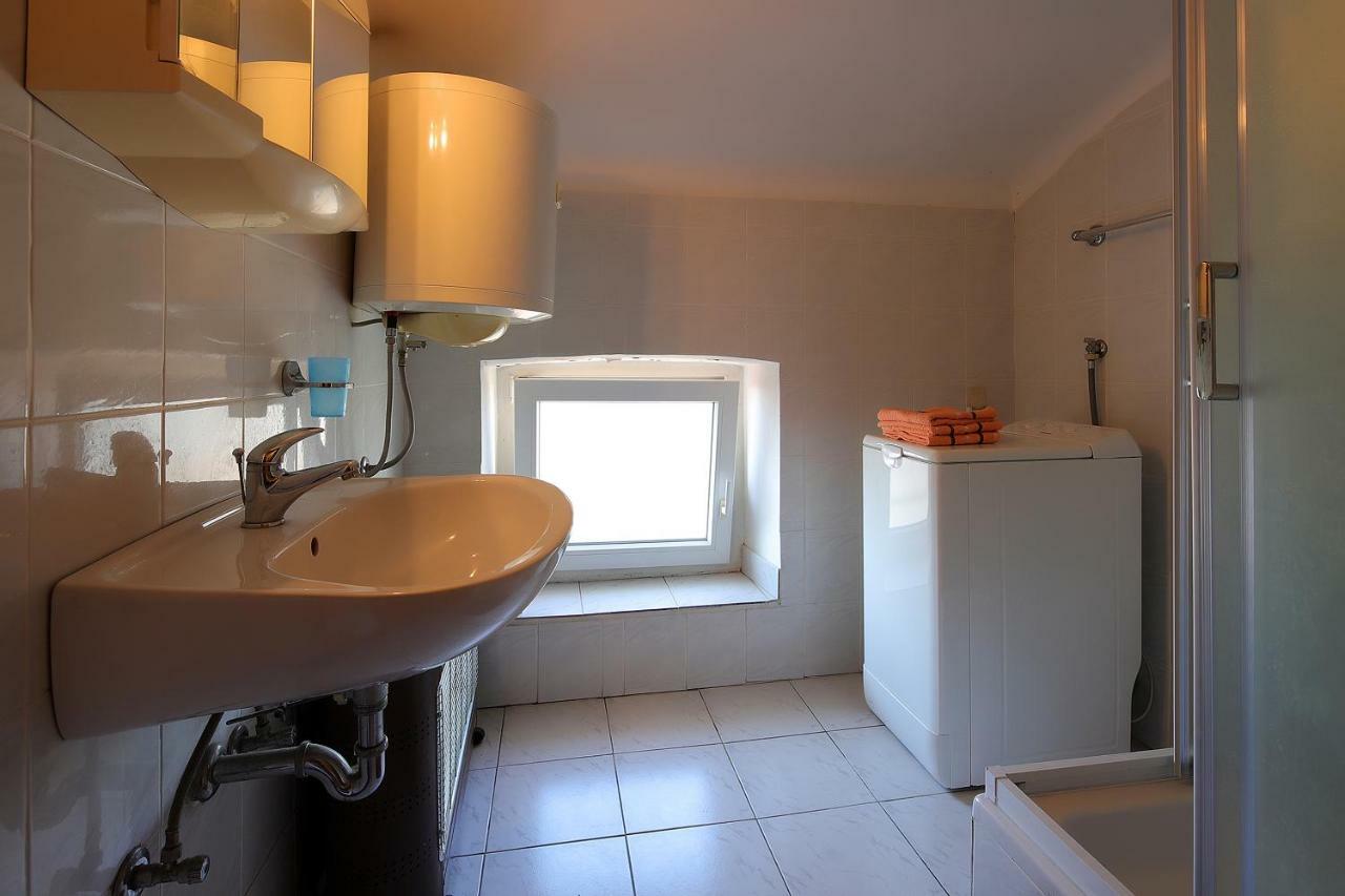 リエカApartman Vitoアパートメント エクステリア 写真